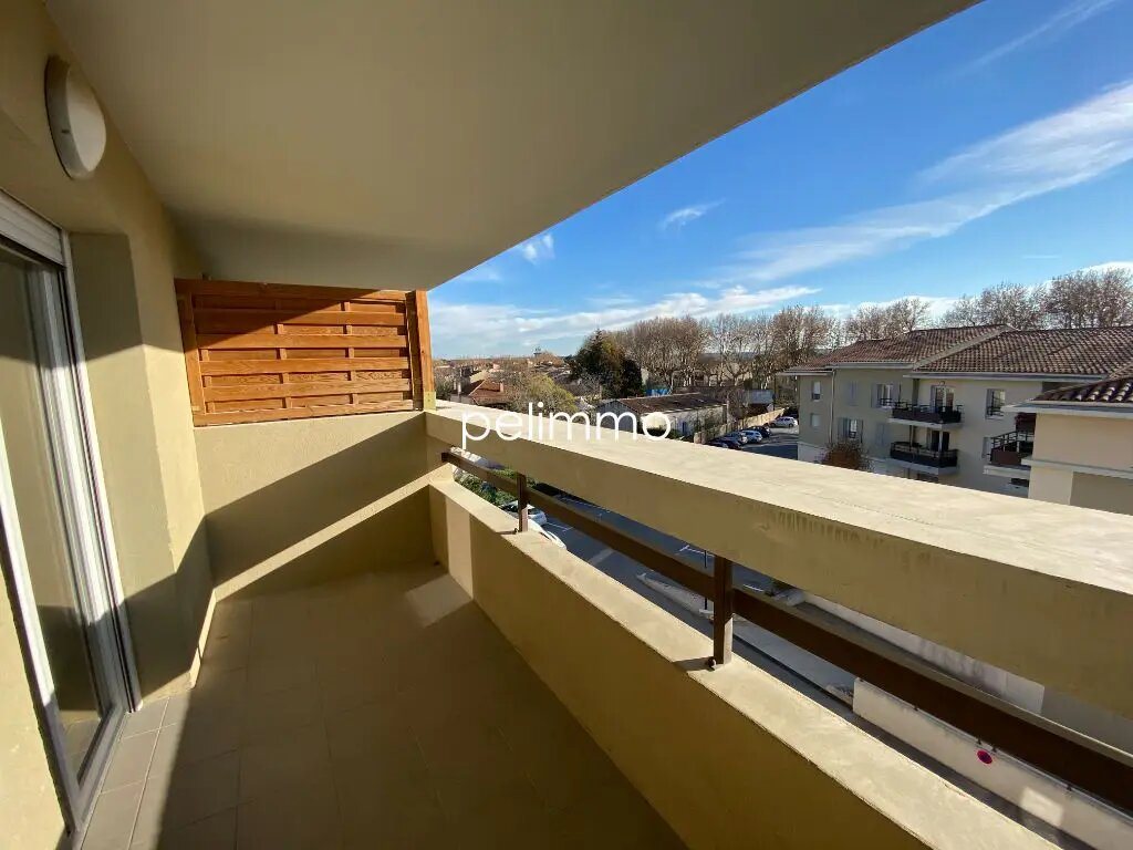Appartement à louer, 37m², Pélissanne