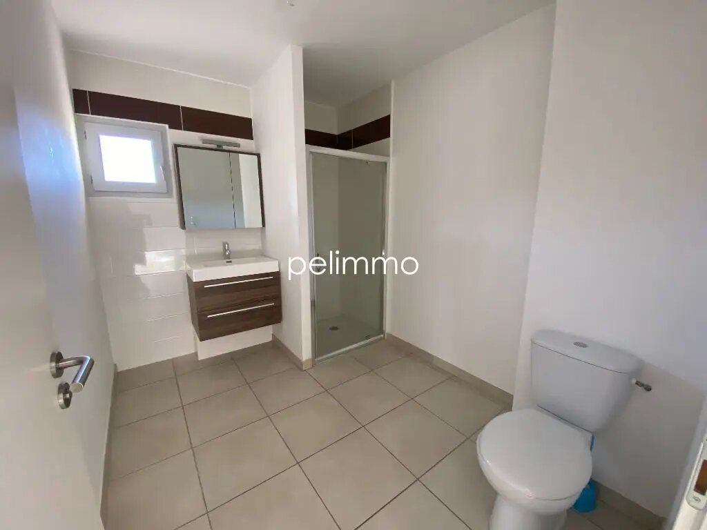 Appartement à louer, 37m², Pélissanne