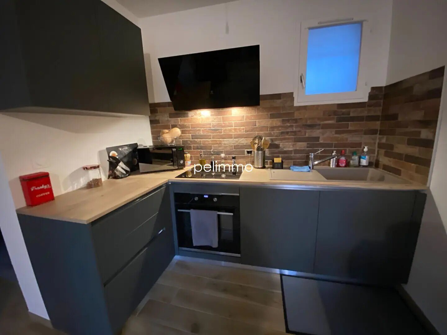 Appartement à louer, 56m², Eyguières