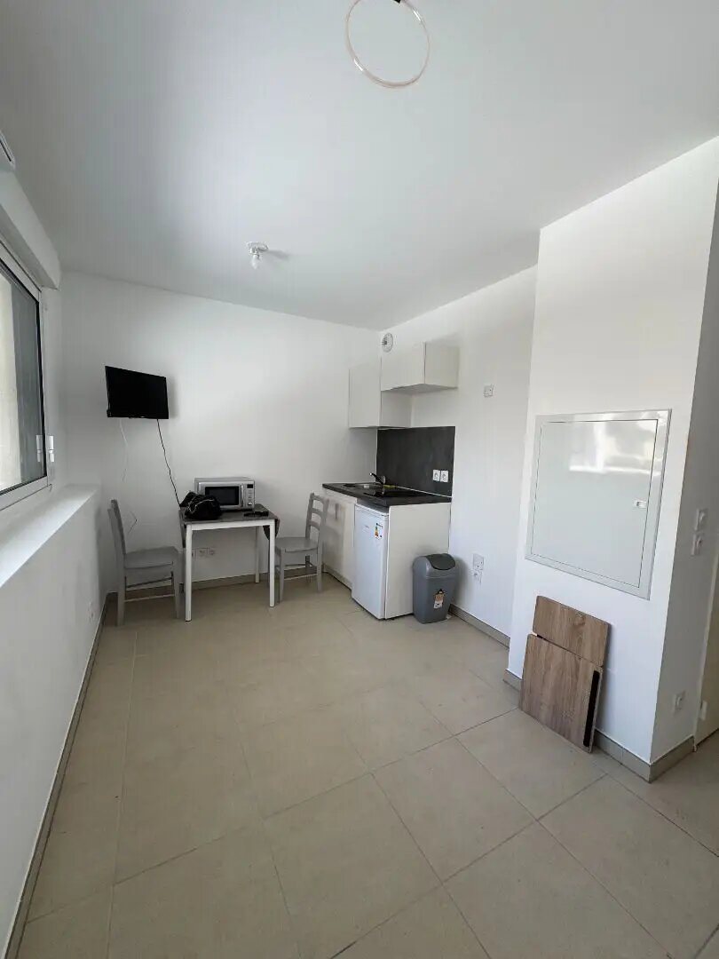 Appartement à louer, 17m², Nice