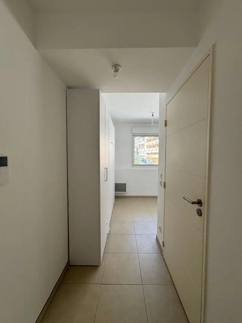 Appartement à louer, 17m², Nice