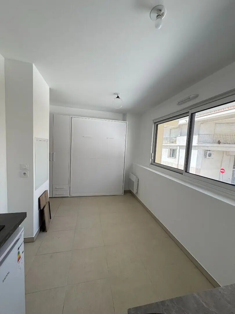 Appartement à louer, 17m², Nice