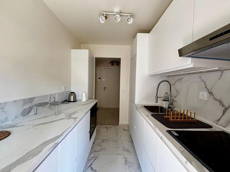 Appartement à louer, 67m², Nice