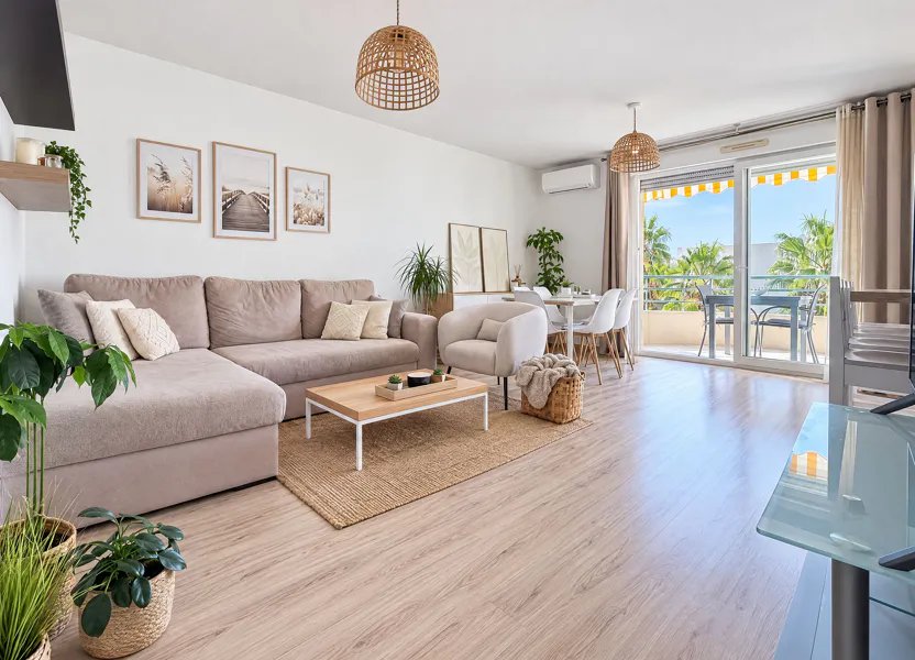 Appartement à louer, 84m², Villeneuve-Loubet