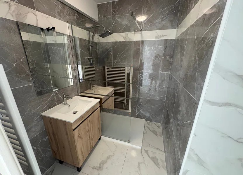 Appartement à louer, 30m², Cagnes-sur-Mer
