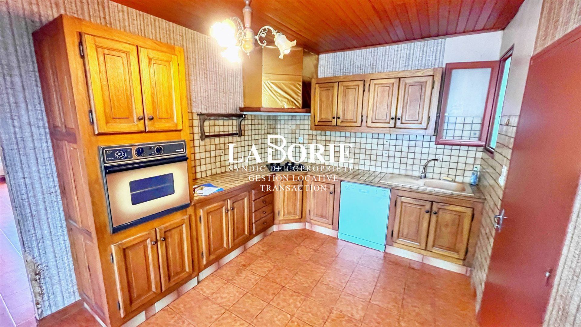 Maison à vendre, 110m², Entraigues-sur-la-Sorgue
