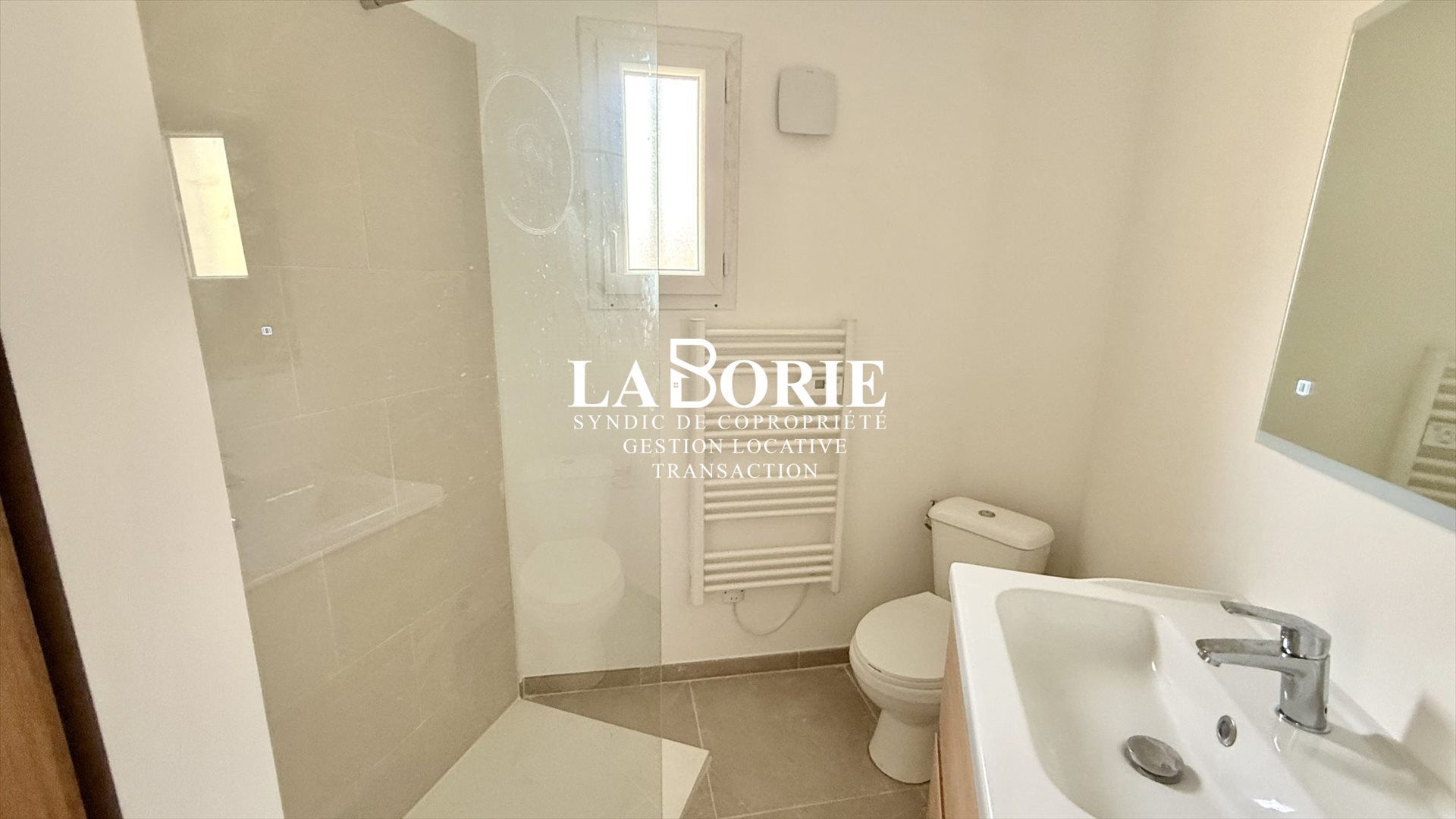 Appartement à louer, 39m², Entraigues-sur-la-Sorgue