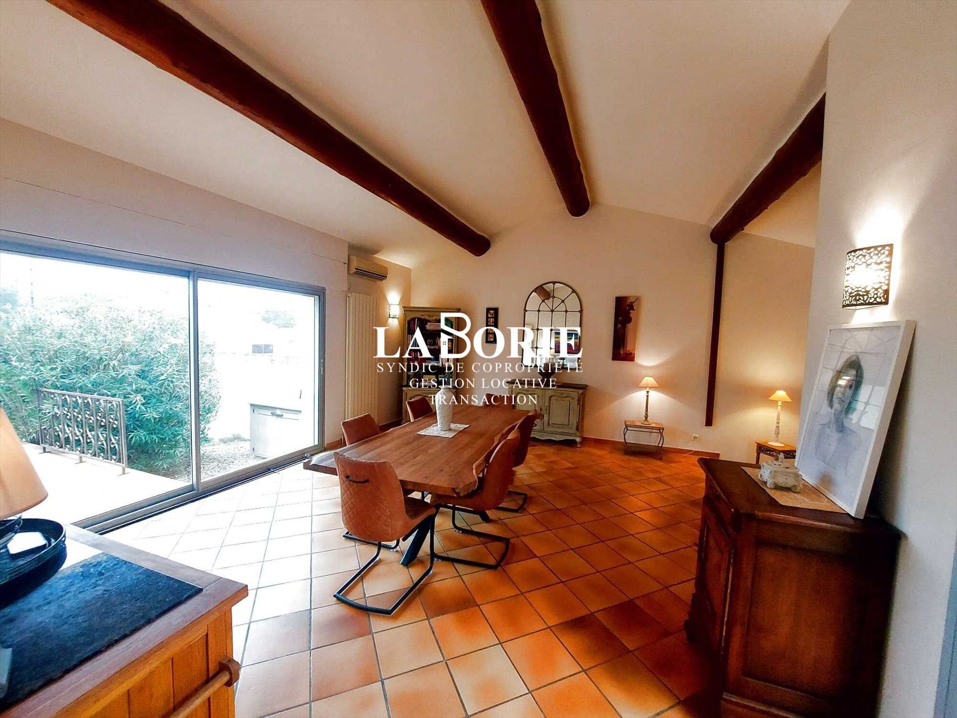 Maison à vendre, 198m², Sorgues