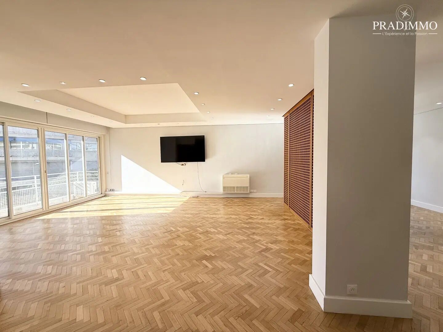 Appartement à louer, 170m², Marseille 8ème