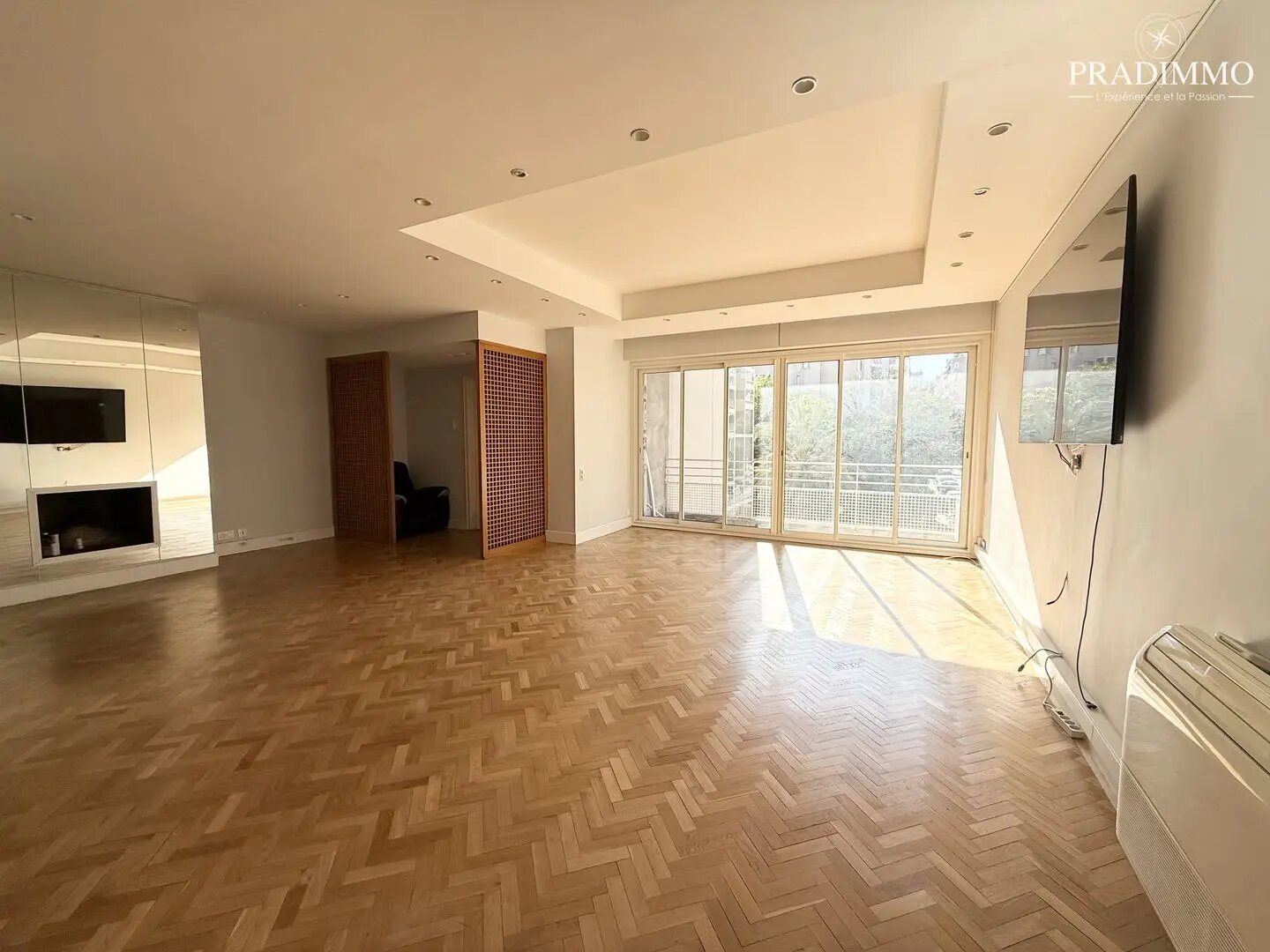 Appartement à louer, 170m², Marseille 8ème