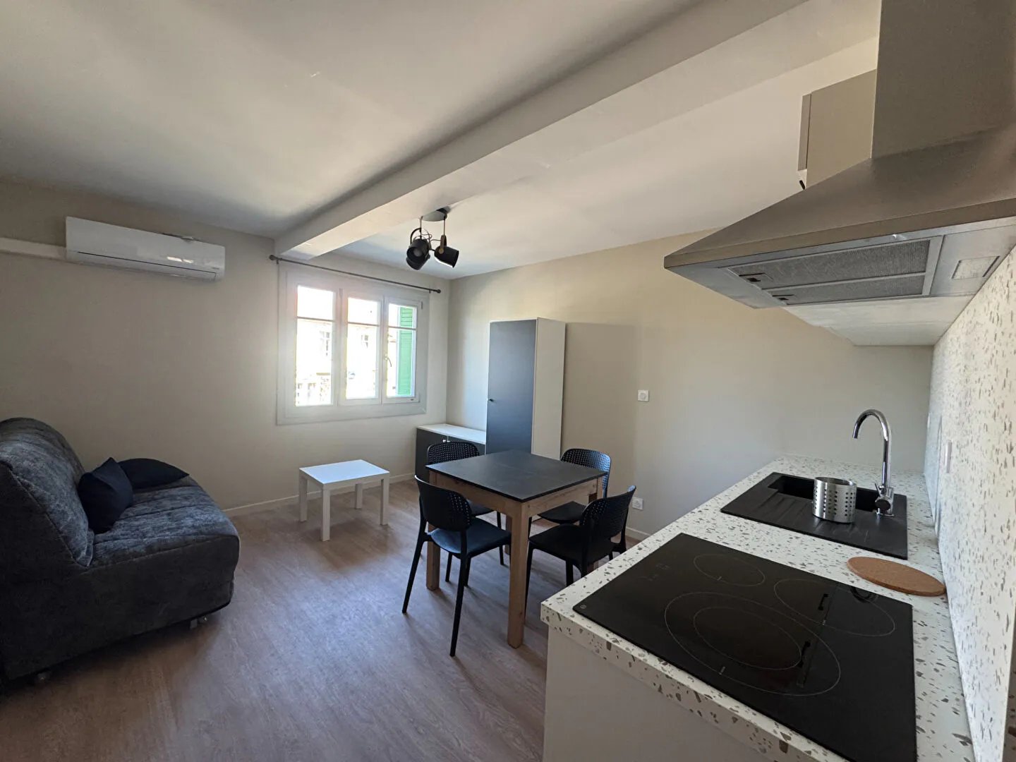 Appartement à louer, 21m², Le Thor