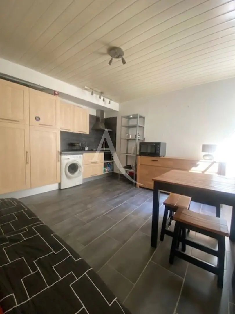 Appartement à louer, 2m², La Rochelle