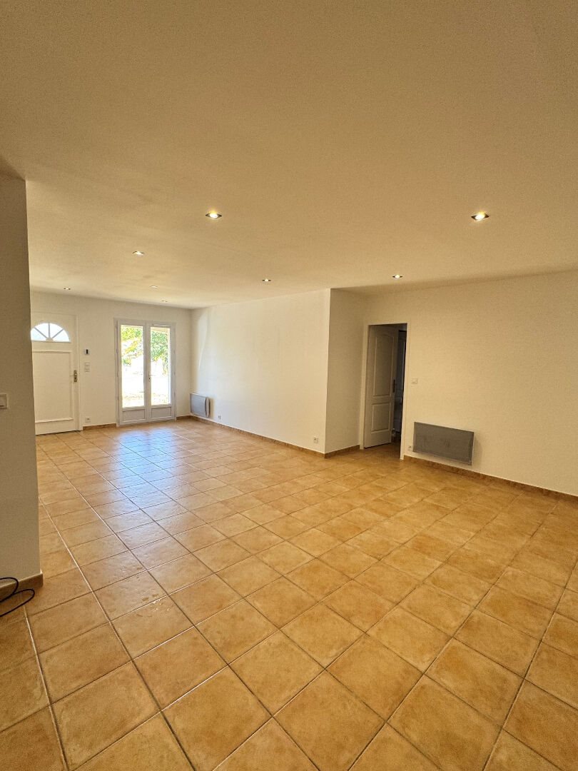 Maison à louer, 87m², Virson