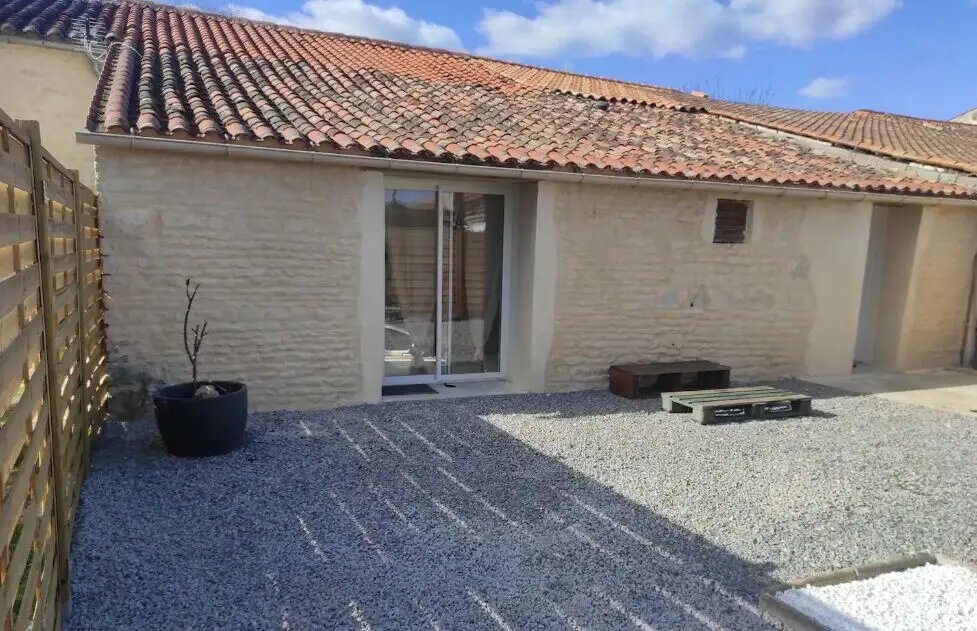 Maison à louer, 36m², Courçon