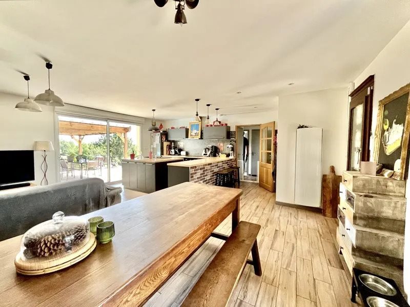 Maison à vendre, 77m², Saint-Viance