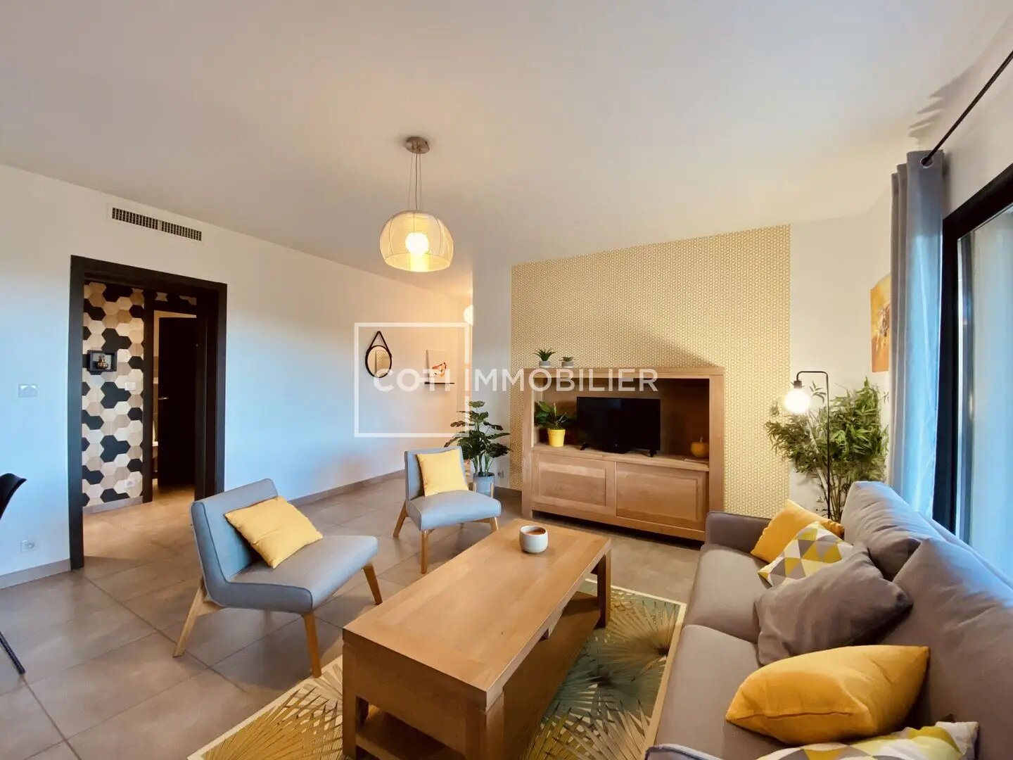 Appartement à louer, 73m², Propriano