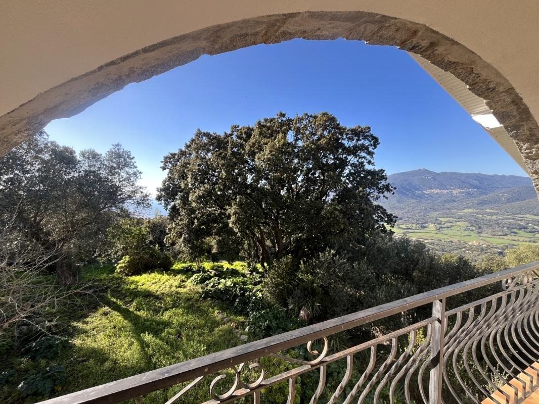 Maison à vendre, 130m², Viggianello