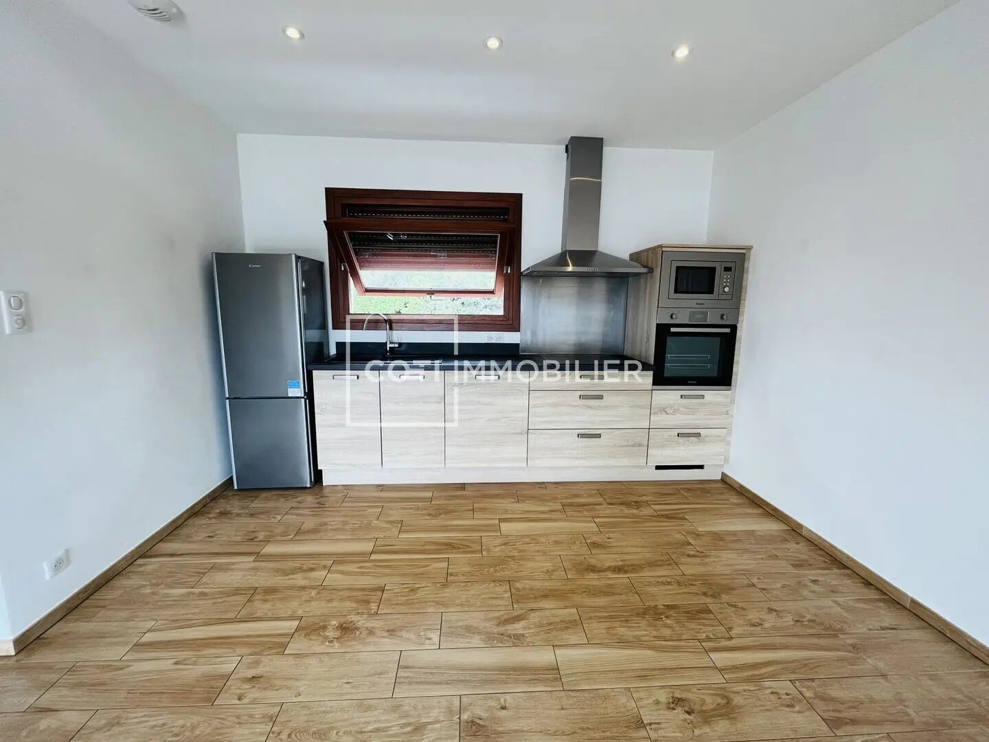 Appartement à louer, 72m², Olmeto