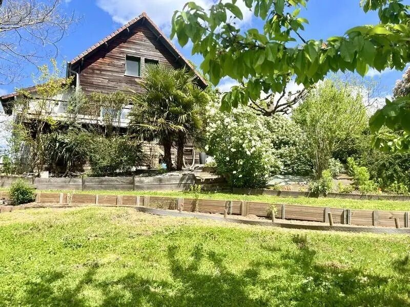 Maison à vendre, 146m², Ussac