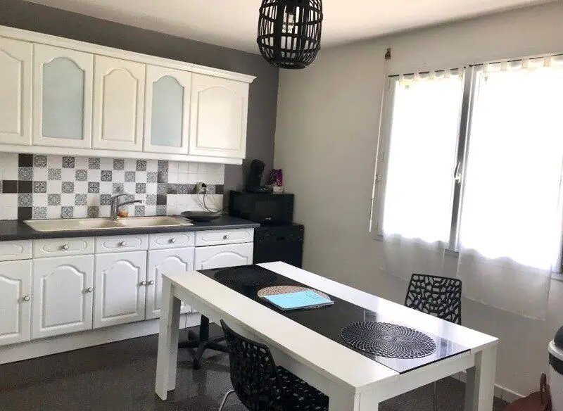 Maison à vendre, 118m², Ussac