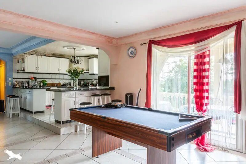 Maison à vendre, 183m², Ussac
