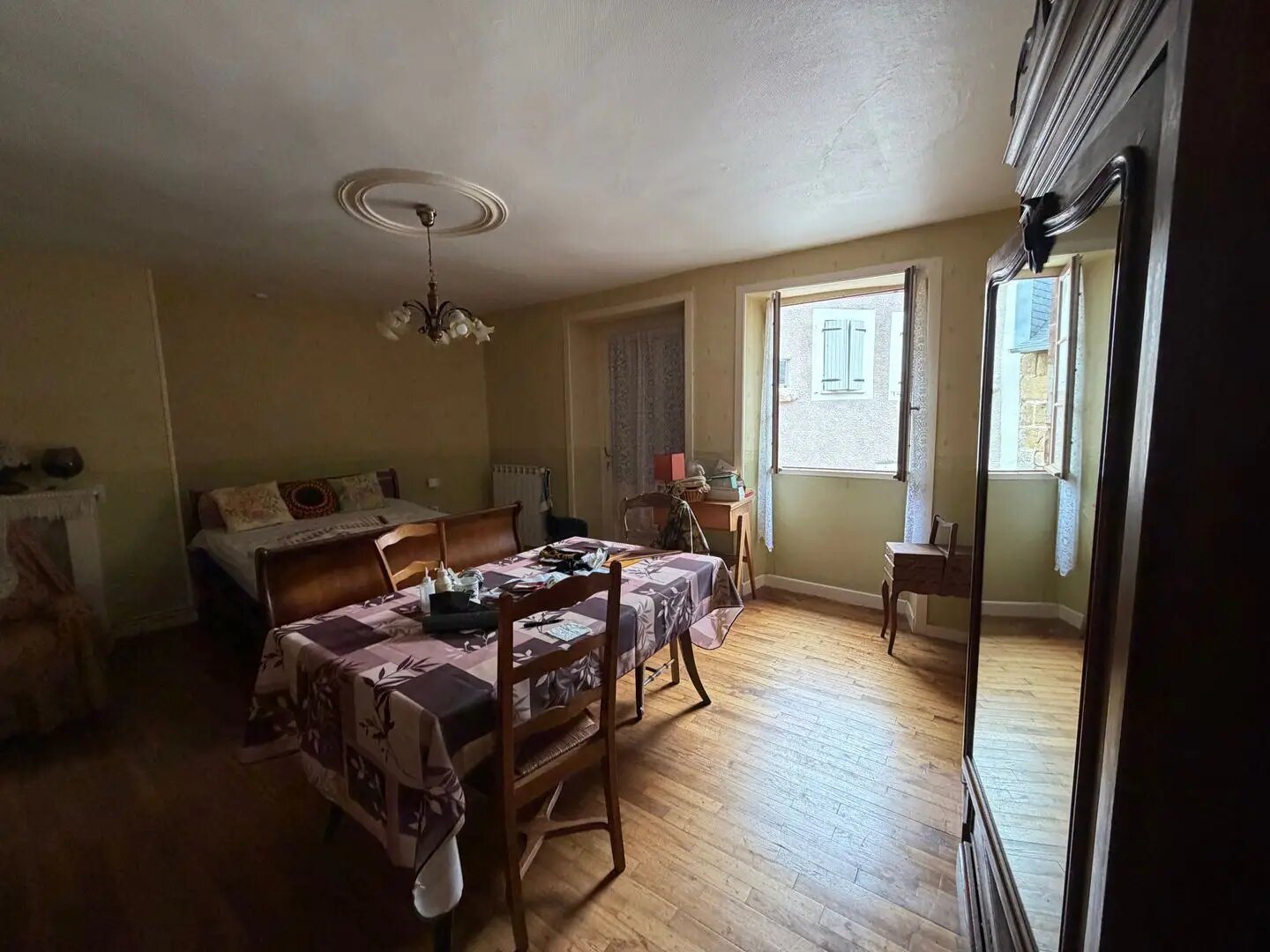 Maison à vendre, 84m², Ussac