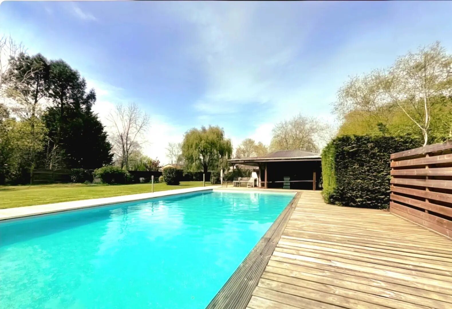 Maison à vendre, 182m², Le Pian-Médoc