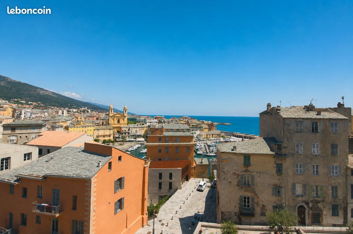 Appartement à vendre, 60m², Bastia