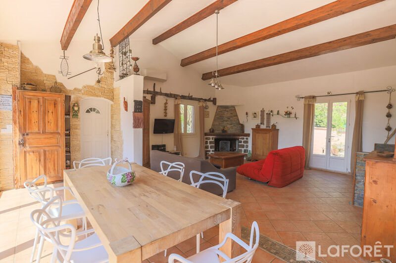 Maison à vendre, 120m², Zilia