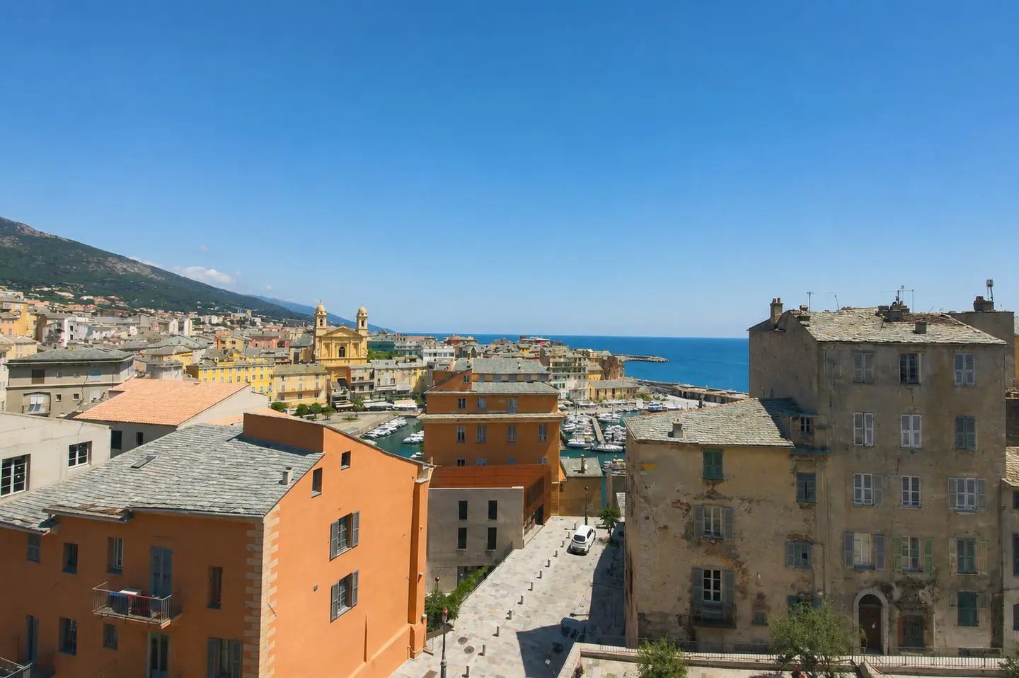 Appartement à vendre, 60m², Bastia