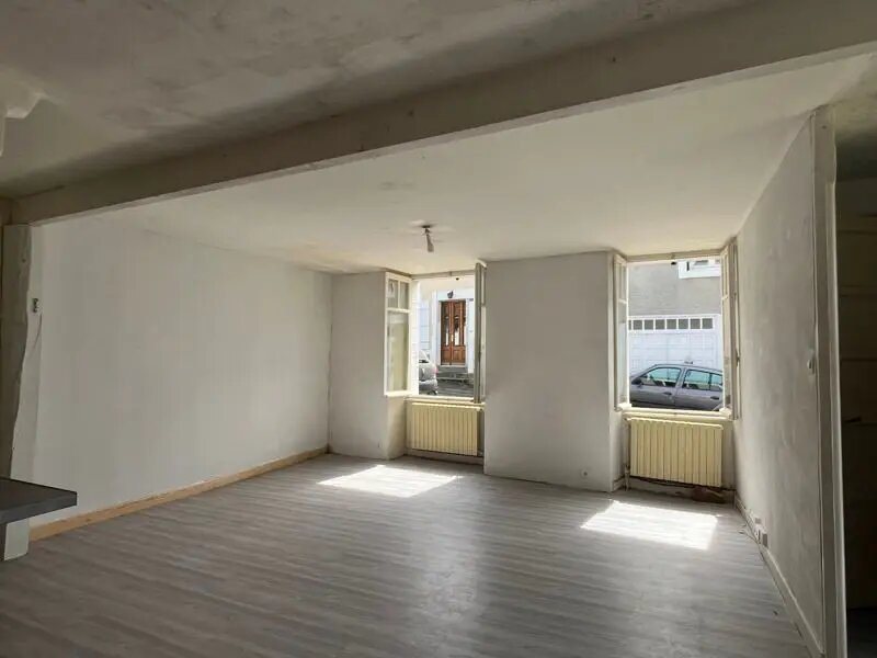 Maison à vendre, 83m², Chabanais