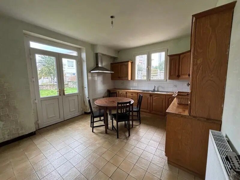 Maison à vendre, 238m², Châlus
