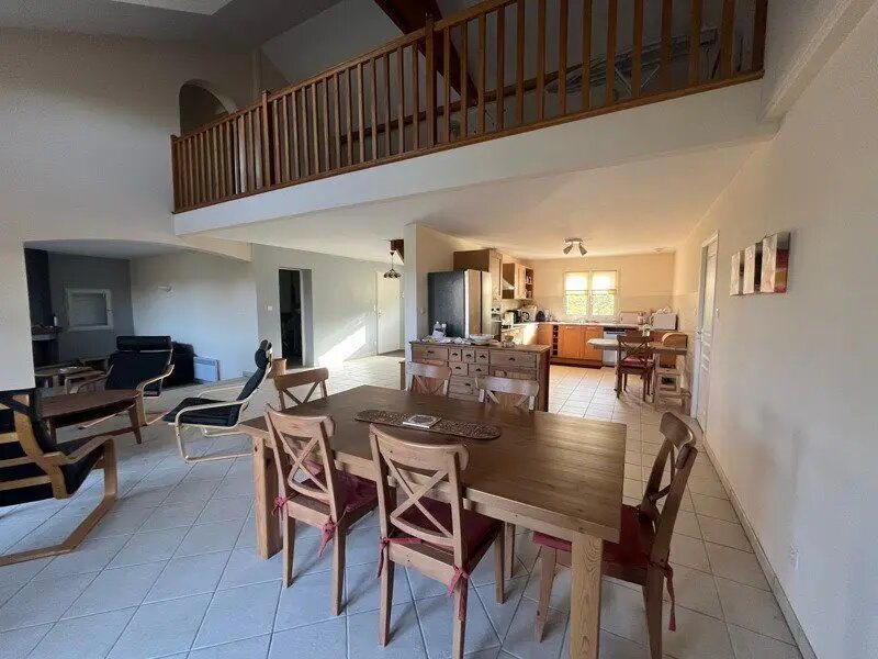 Maison à vendre, 201m², Rouzède