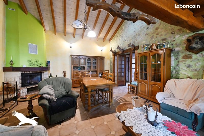 Maison à vendre, 206m², Montbron