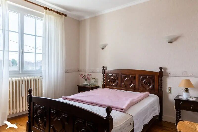 Maison à vendre, 173m², Saint-Yrieix-la-Perche