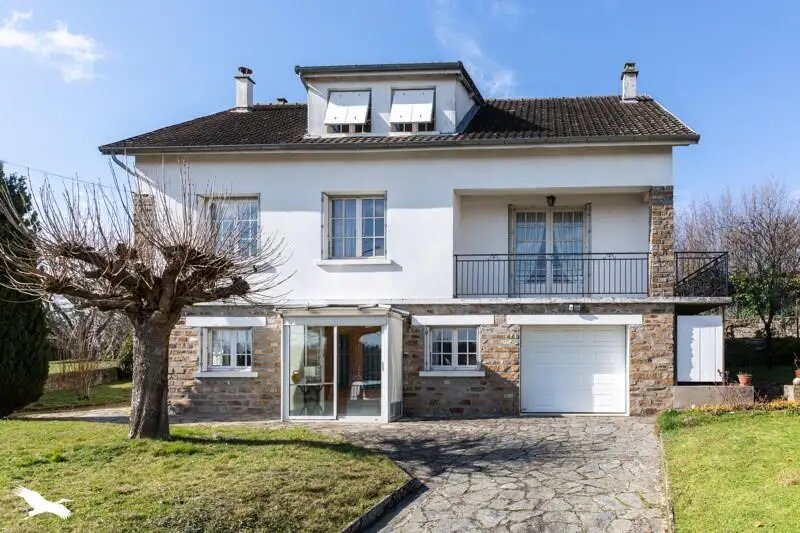Maison à vendre, 173m², Saint-Yrieix-la-Perche