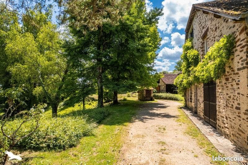 Maison à vendre, 445m², Payzac
