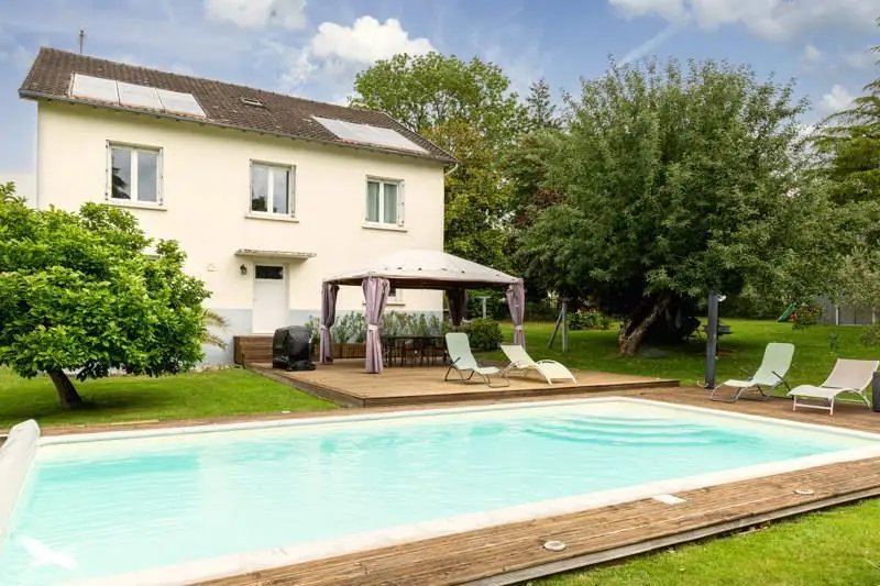 Maison à vendre, 200m², Saint-Yrieix-la-Perche