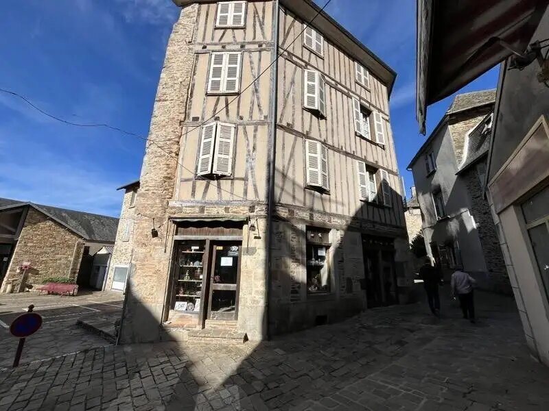 Appartement à vendre, 230m², Saint-Yrieix-la-Perche