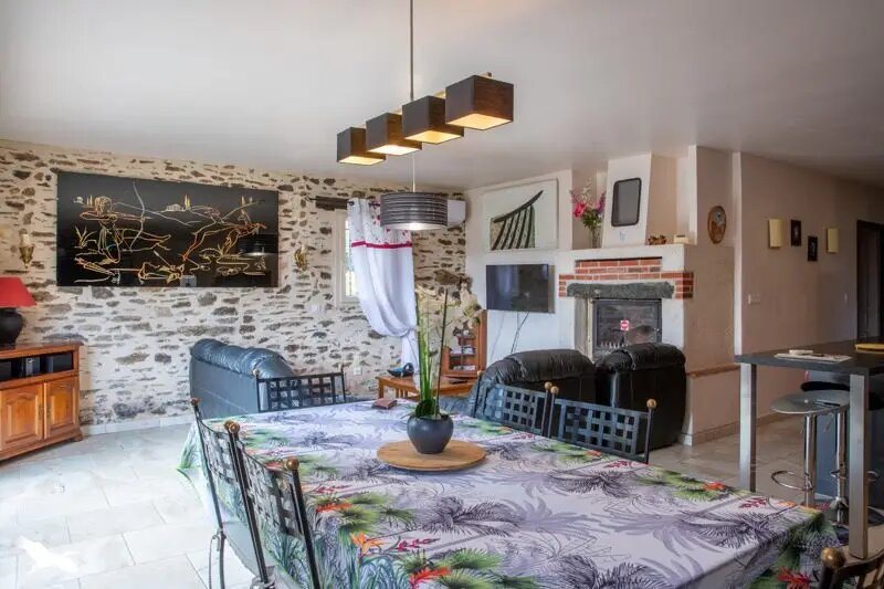 Maison à vendre, 195m², Sarlande