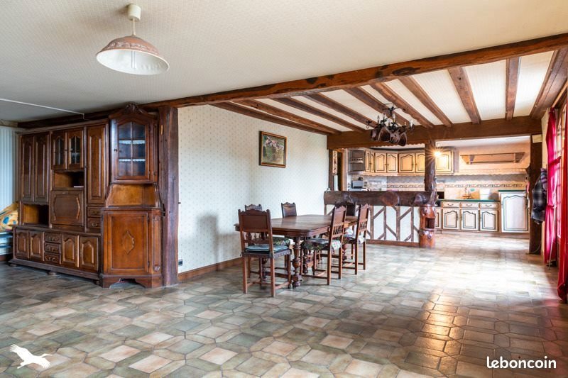 Maison à vendre, 290m², Saint-Yrieix-la-Perche