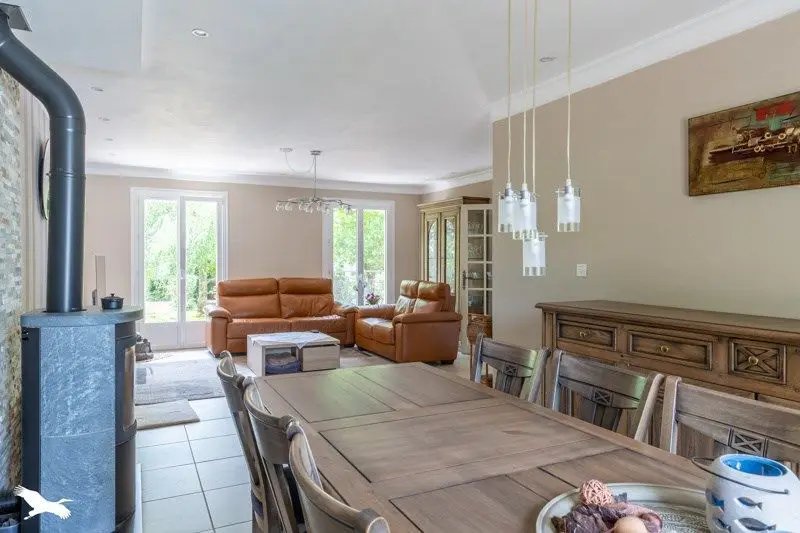 Maison à vendre, 131m², Château-Chervix