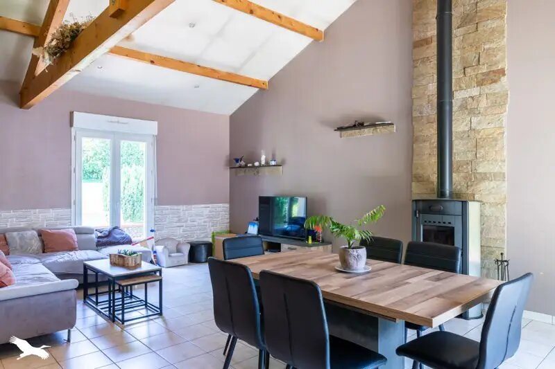 Maison à vendre, 94m², Saint-Yrieix-la-Perche