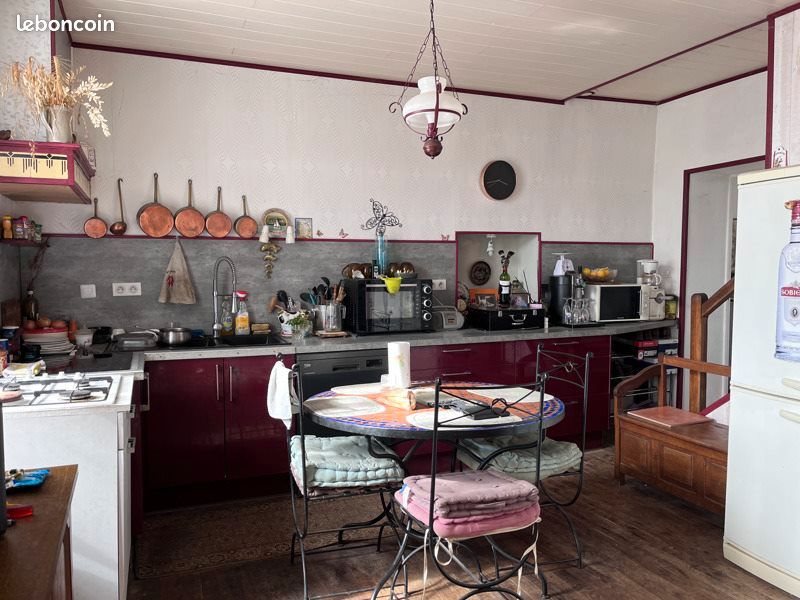 Maison à vendre, 125m², Saint-Yrieix-la-Perche