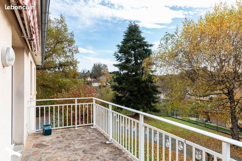 Maison à vendre, 144m², Saint-Yrieix-la-Perche