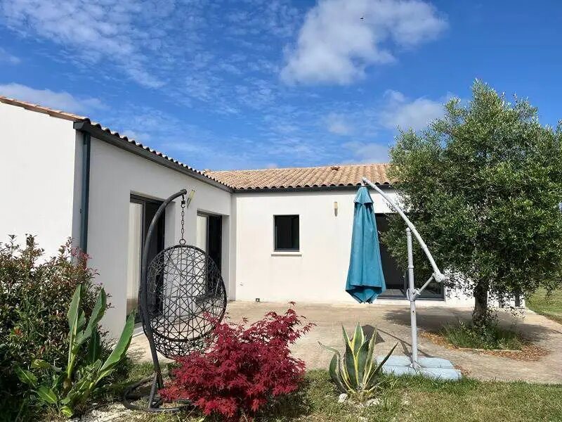 Maison à vendre, 130m², Saint-André-de-Lidon