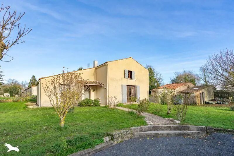 Maison à vendre, 155m², Arces