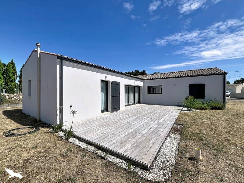 Maison à vendre, 136m², Romegoux