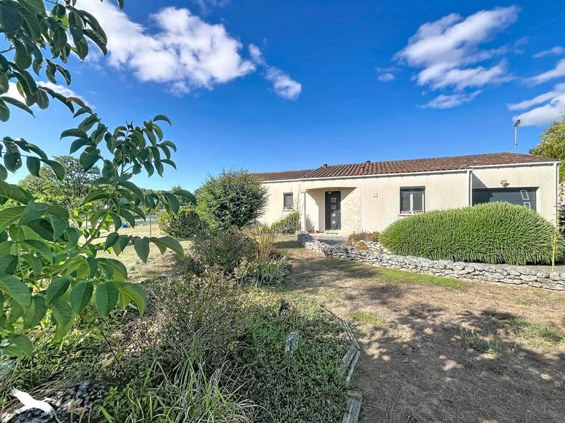 Maison à vendre, 94m², Pont-l'Abbé-d'Arnoult