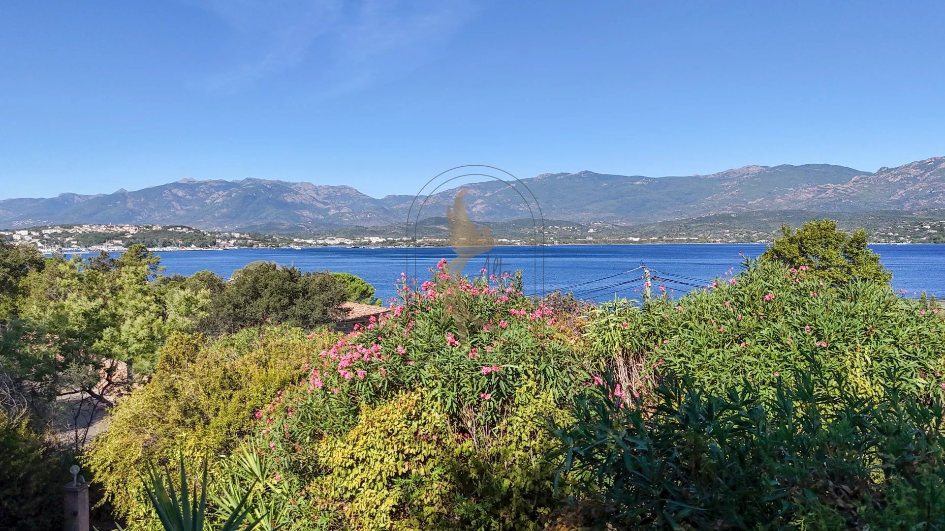 Maison à vendre, 128m², Porto-Vecchio